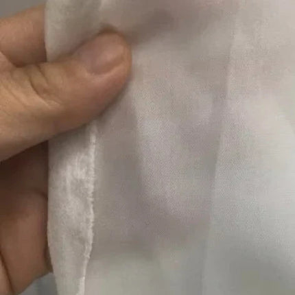 Tenda Trasparente in Tessuto Bianco