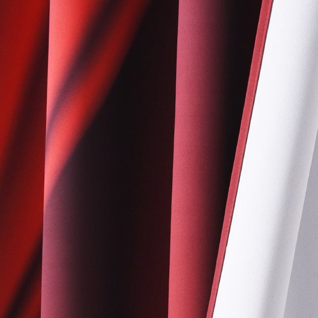 Tenda rossa stile sipario teatrale