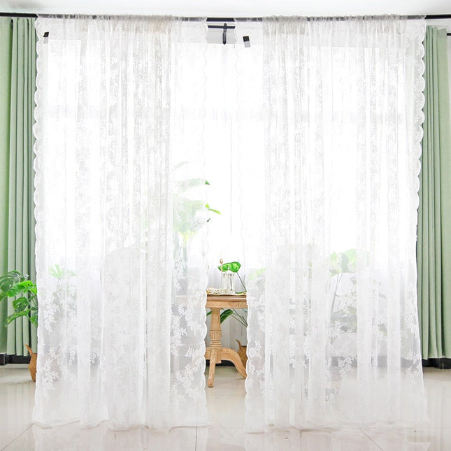 Tenda velata in pizzo floreale shabby
