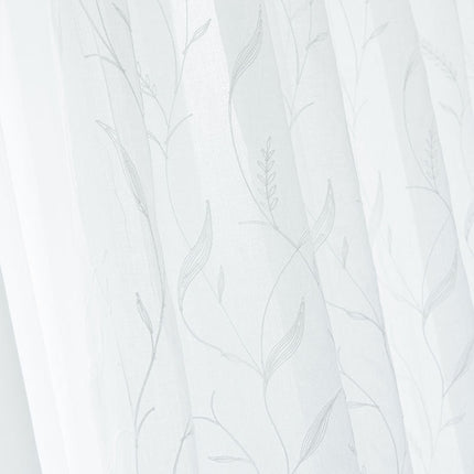 Tenda velata con delicato ricamo vegetale