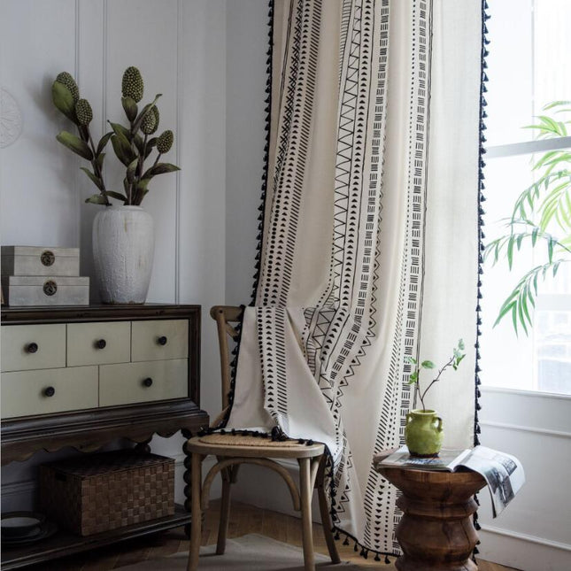 Tenda Leggera Stile Boho con Nappe