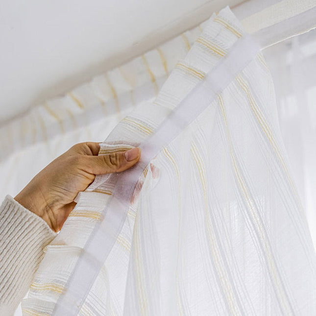 Tenda a strappo leggera a righe