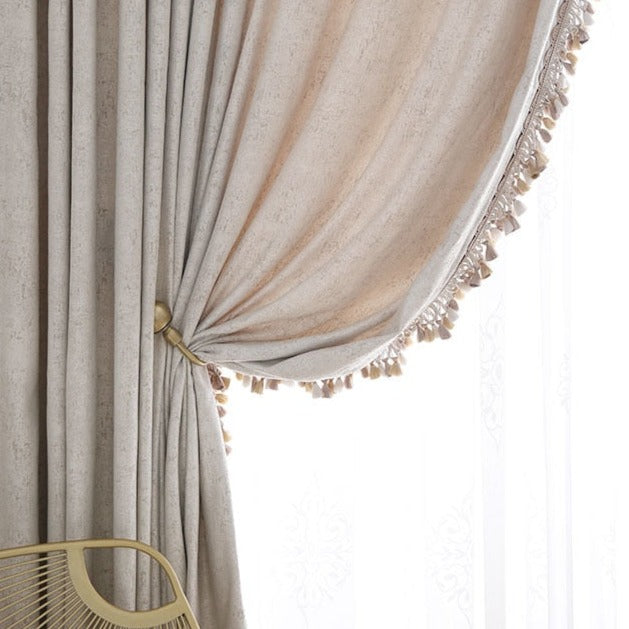 Tenda stile boho chic con frange