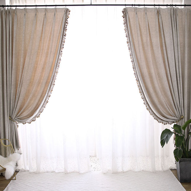 Tenda stile boho chic con frange