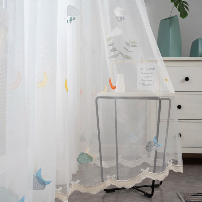 Tenda velata per bambini ricamata
