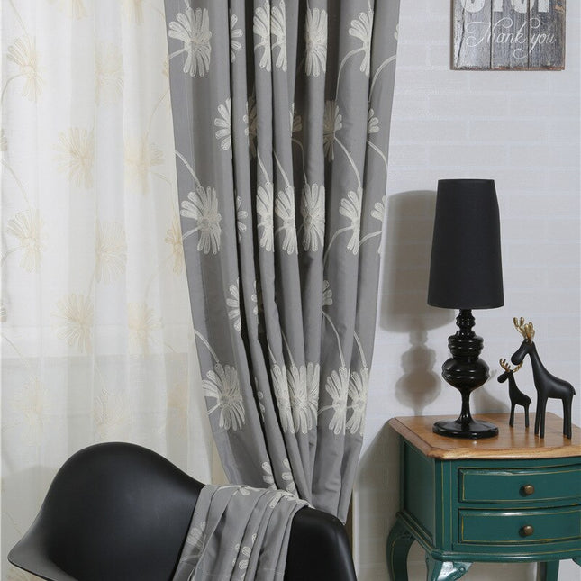 Tenda elegante ricamata motivo floreale