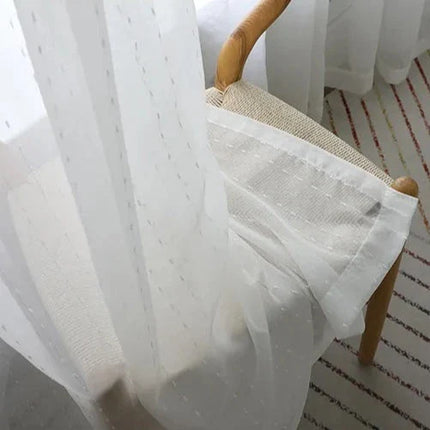 Tenda velata con motivo a pois