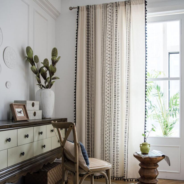 Tenda Leggera Stile Boho con Nappe