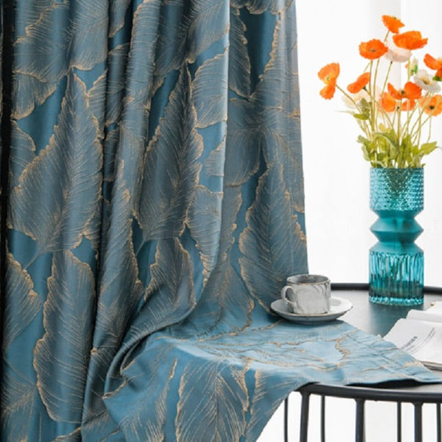 Tenda oscurante jacquard con piume dorate