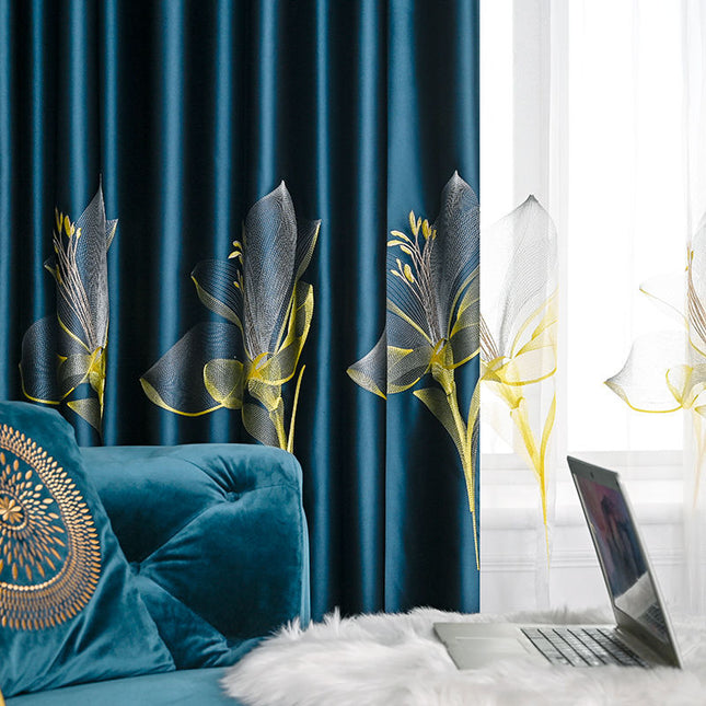 Tenda Oscurante Blu con Fiori Ricamati
