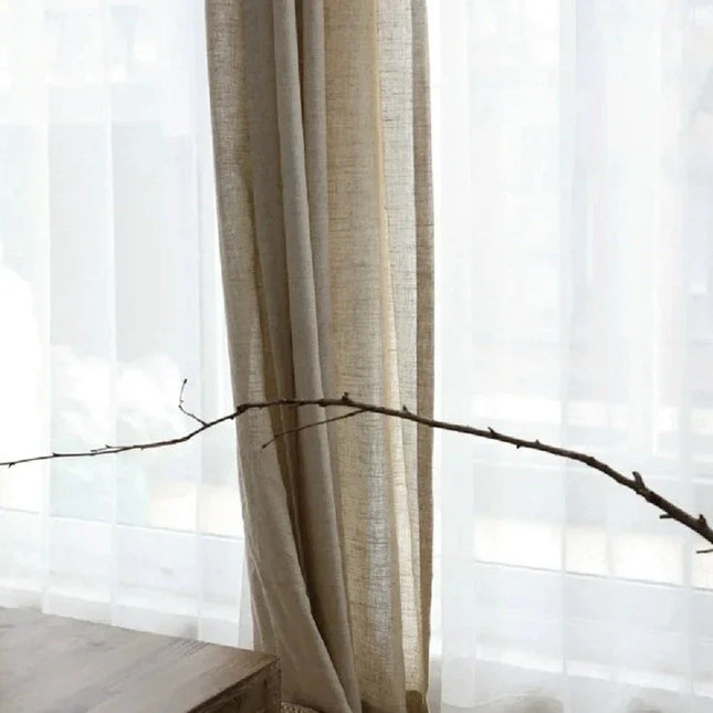Tenda velata beige stile romantico
