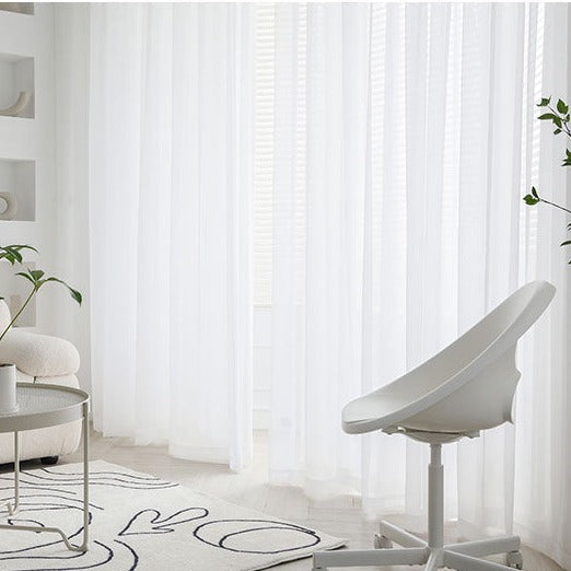 Tenda Velata Bianca per Soggiorno