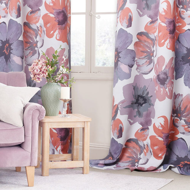 Tenda con stampa floreale stile acquerello