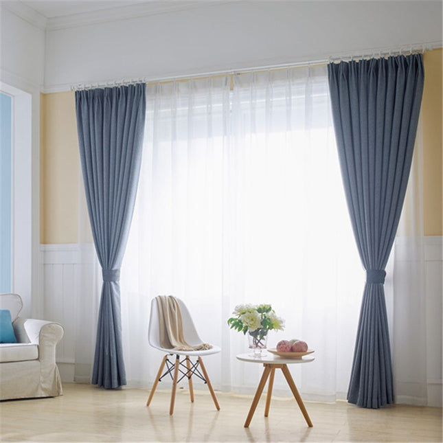 Tenda leggera bianca a tinta unita