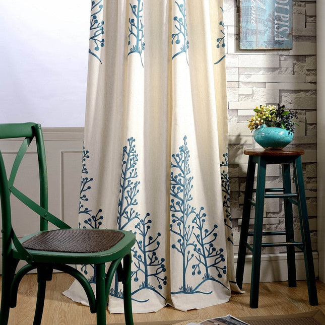 Tenda Oscurante Ricamata con Motivo Rami