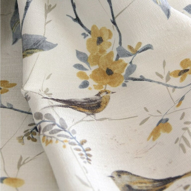 Tenda in lino con uccelli