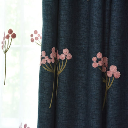 Tenda velata rosa antico con ricamo