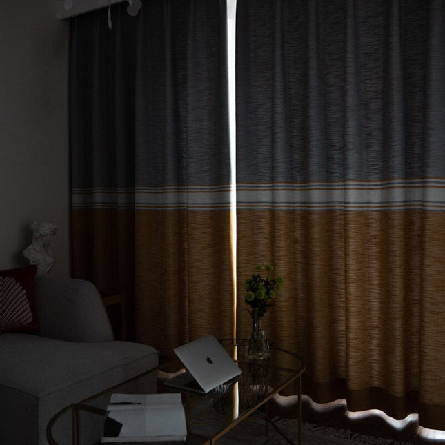 Tenda a Righe Colorate Stile Moderno