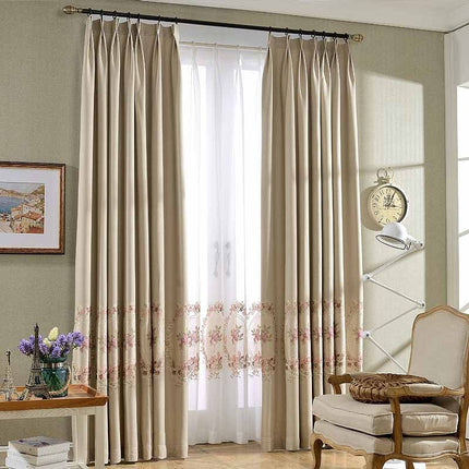 Tenda velata ricamata stile vintage