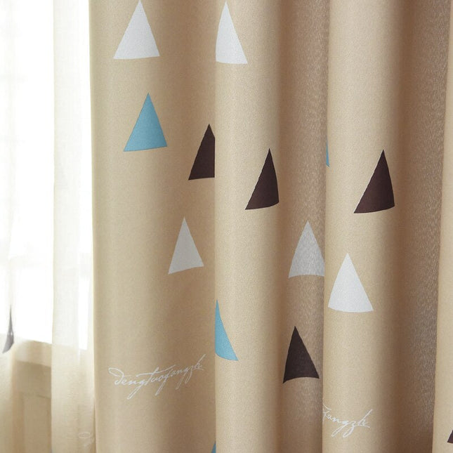 Tenda moderna con triangoli scandinavi