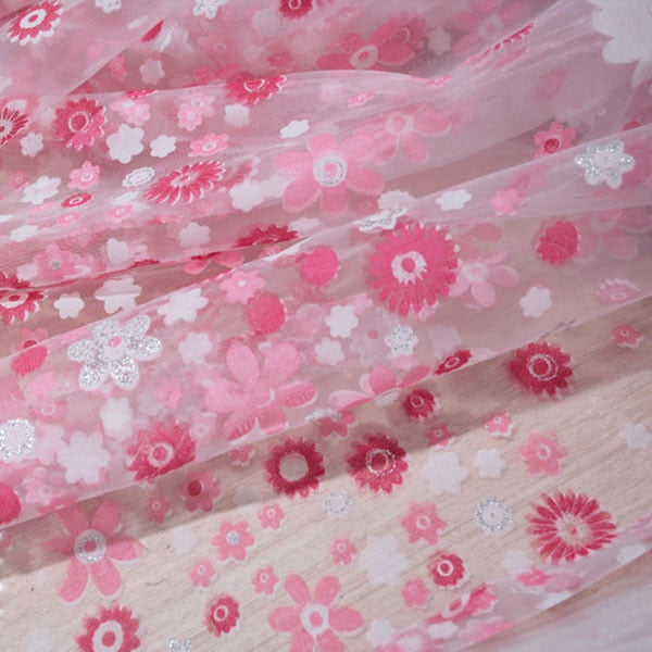 Tenda voile rosa con stampa floreale