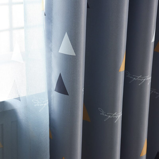 Tenda moderna con fantasia a triangoli