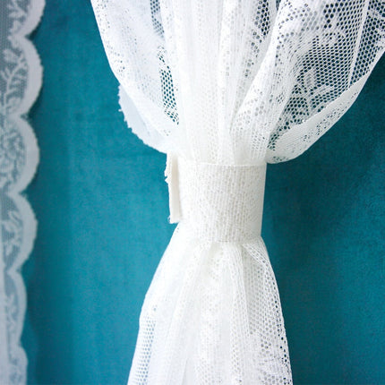 Tenda velata in pizzo floreale shabby