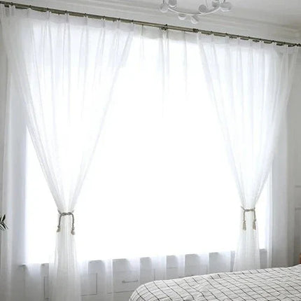 Tenda velata con motivo a pois