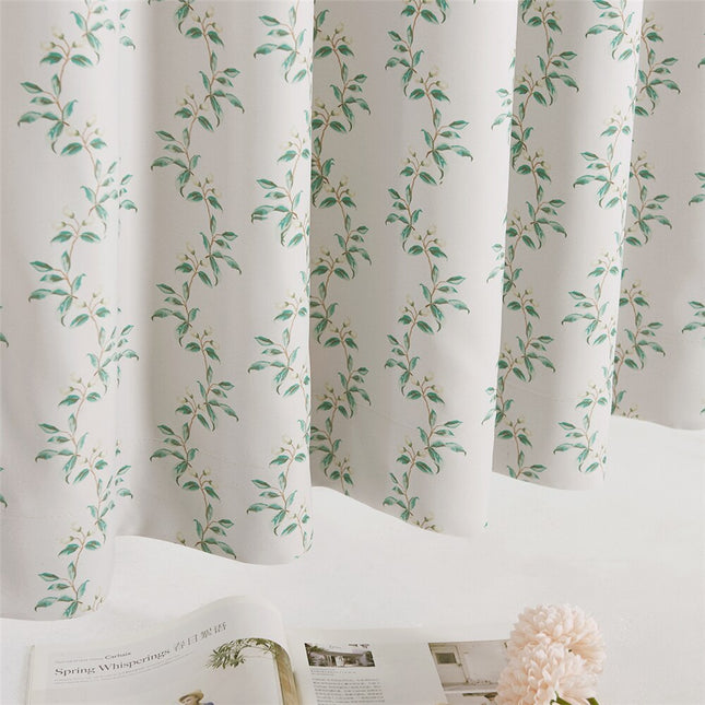Tenda con fantasia vegetale per soggiorno