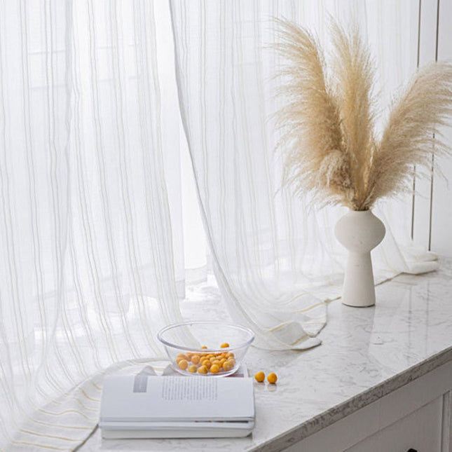 Tenda a strappo leggera a righe