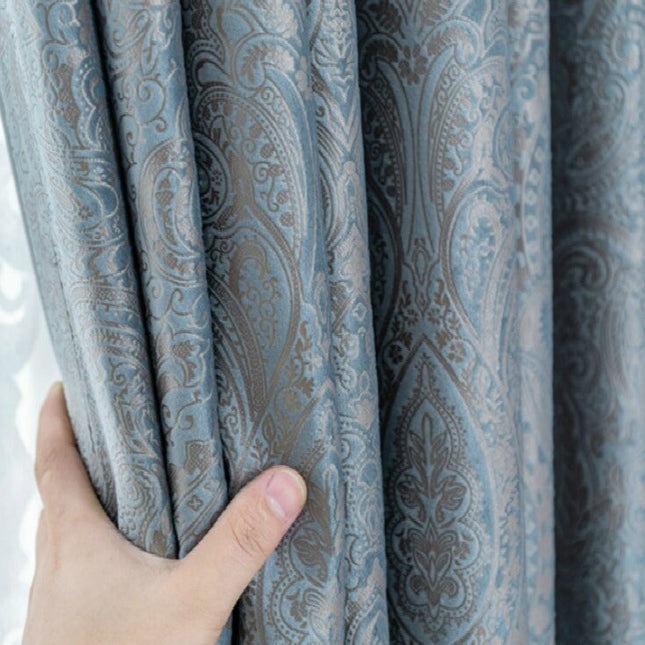 Tenda oscurante damascata stile classico