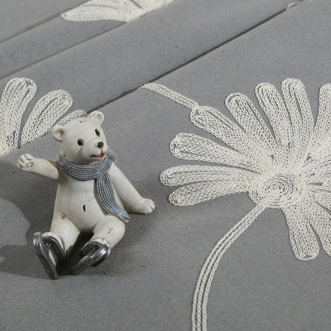 Tenda elegante ricamata motivo floreale