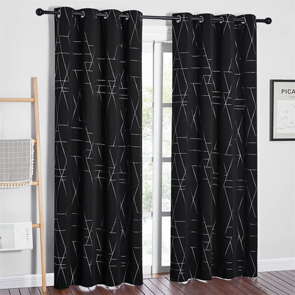 Tenda oscurante nera motivo geometrico