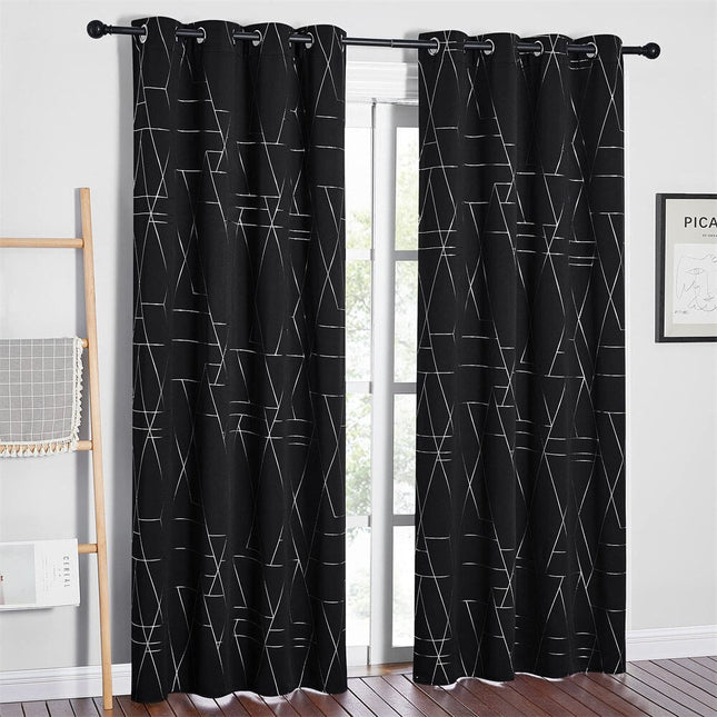 Tenda oscurante nera motivo geometrico