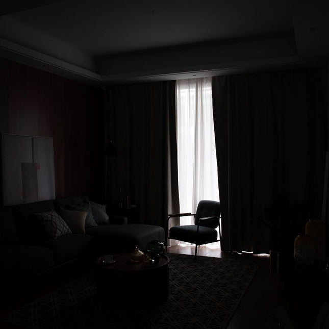 Tenda oscurante grigio tessuto effetto lino