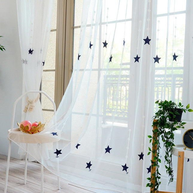 Tenda velata blu con stelle