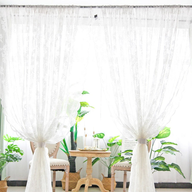 Tenda velata in pizzo floreale shabby