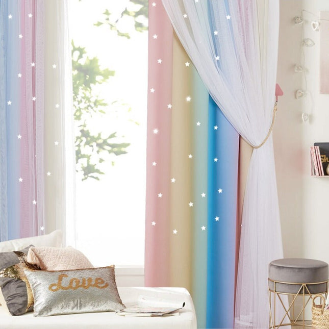 Tenda arcobaleno con stelle per bambina