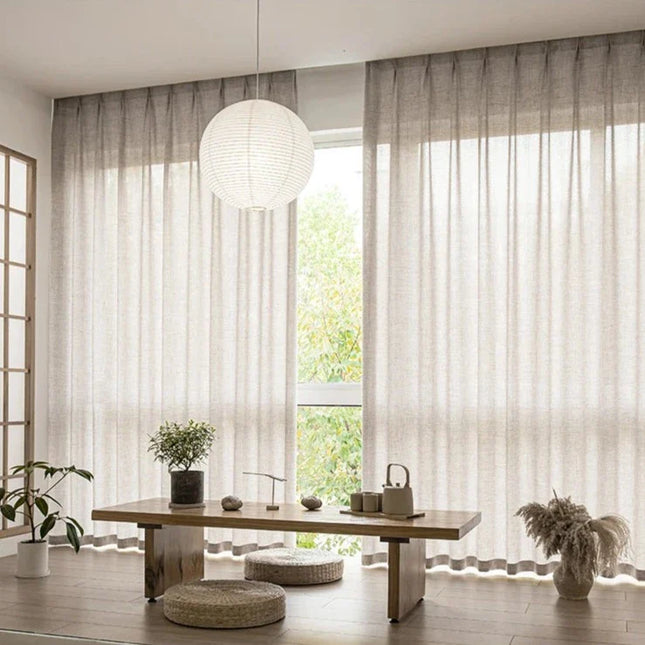 Tenda velata beige con bordo inferiore