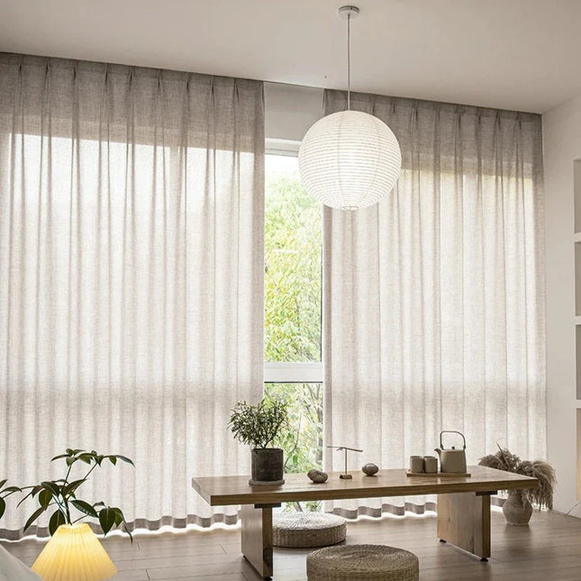 Tenda velata beige con bordo inferiore