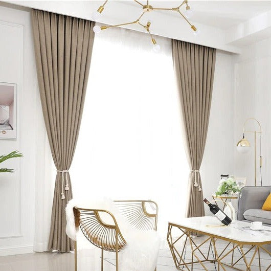 Tenda oscurante colore beige scuro