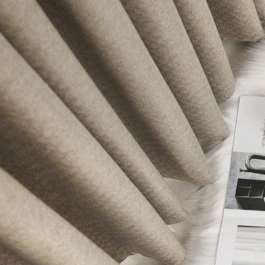 Tenda oscurante colore beige scuro