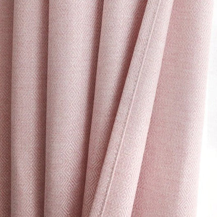 Tenda elegante rosa con trama geometrica