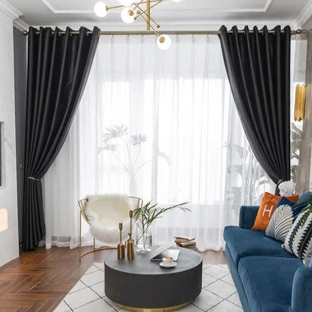 Tenda Oscurante Elegante Nera per Salotto