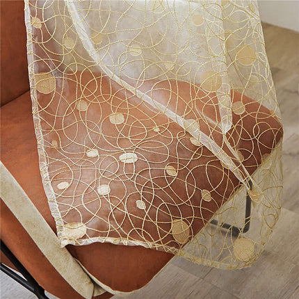 Tenda velata marrone con motivo rami