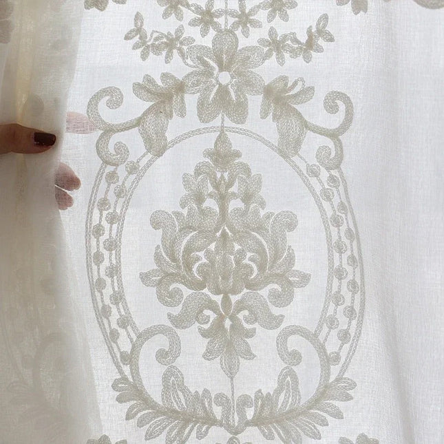Tenda Voile Jacquard con Disegno Damascato