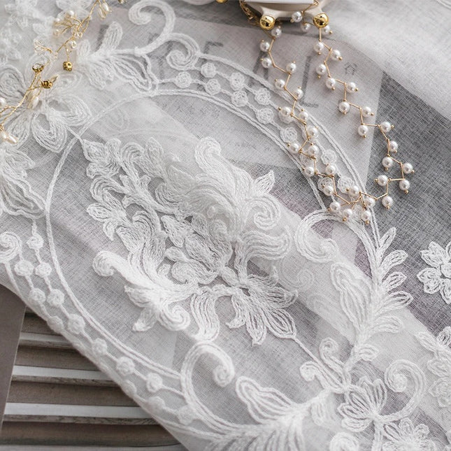 Tenda Voile Jacquard con Disegno Damascato