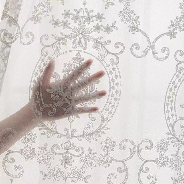 Tenda Voile Jacquard con Disegno Damascato