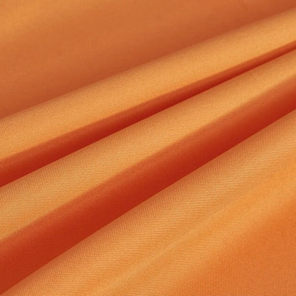 Tenda da esterno impermeabile con occhielli