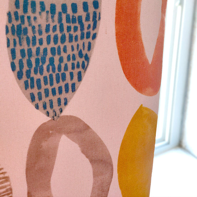 Tenda colorata con fantasia astratta